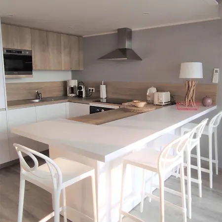 2 Pieces Duplex Club Apartmán
